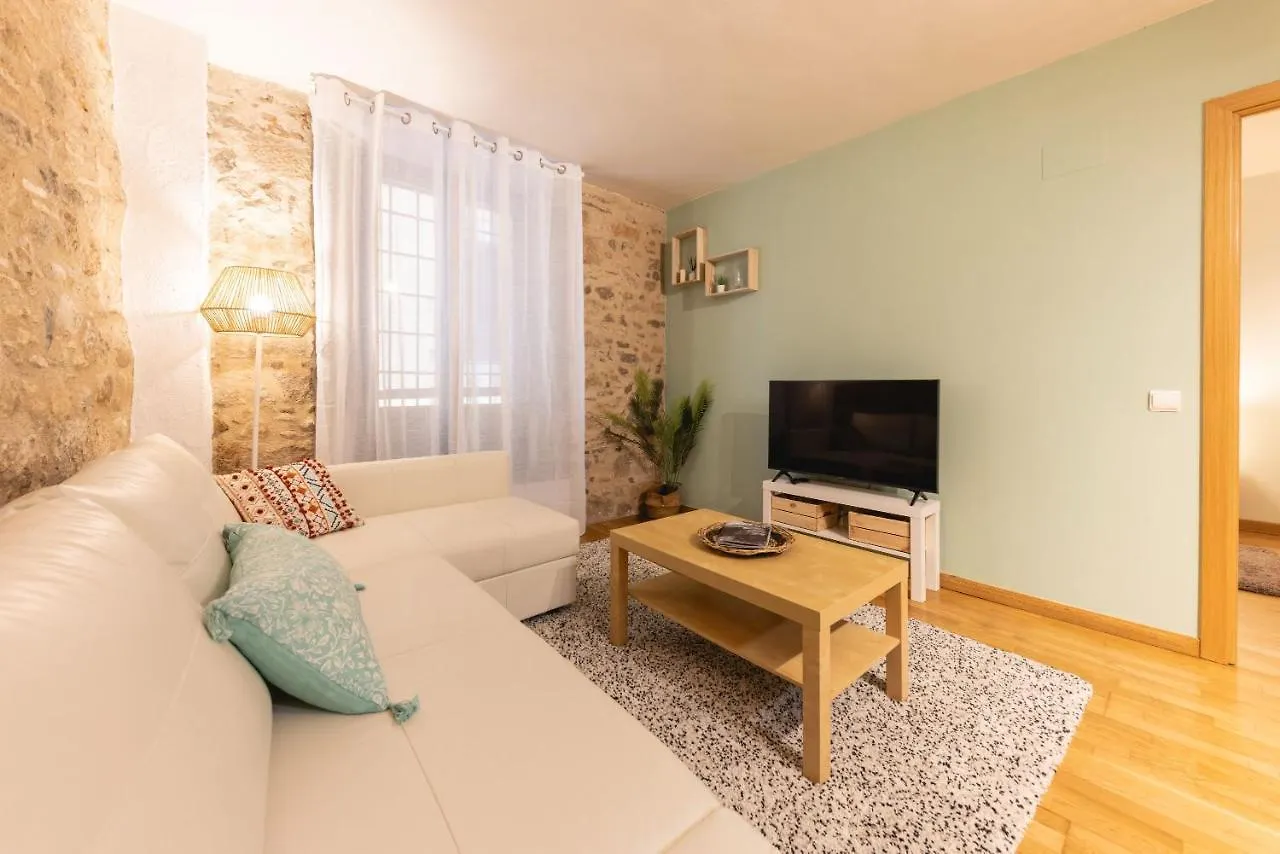 Kontakte von Bravissimo Pou Rodo, Authentic 1-Bedroom Apartment