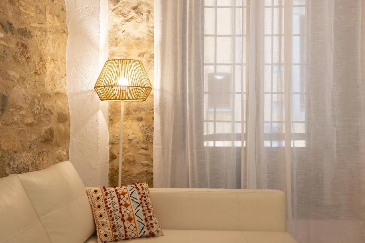 Bravissimo Pou Rodo, Authentic 1-Bedroom Apartment Gerona Spanien